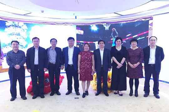 河北承德市政府领导莅临PG国际参观考察